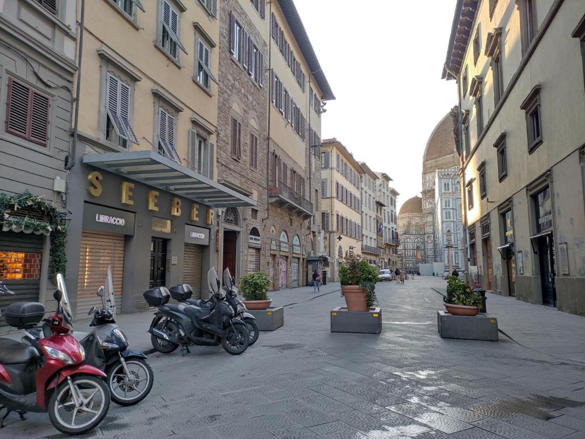 Appartement Cashmere A Stone's Throw From The Duomo